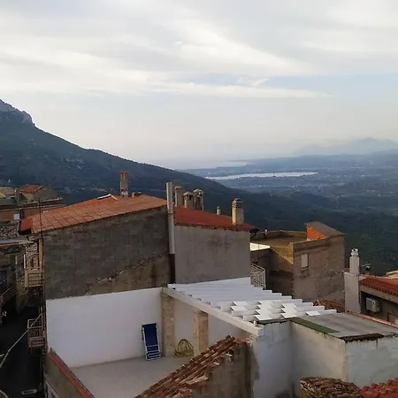 House Mare E Supramonte Baunei