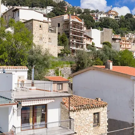 House Mare E Supramonte