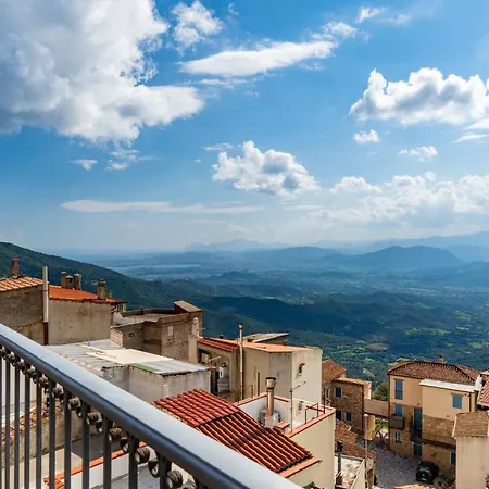 House Mare E Supramonte * Baunei